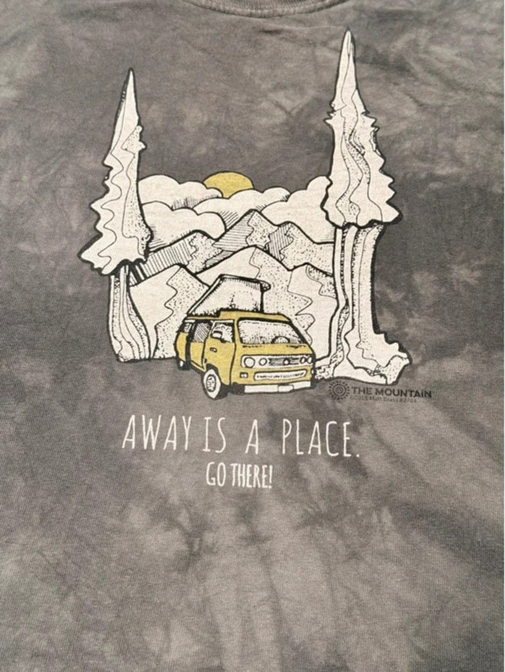 The Mountain “Away Is a Place” Adventure Graphic T-Shirt XL 1343